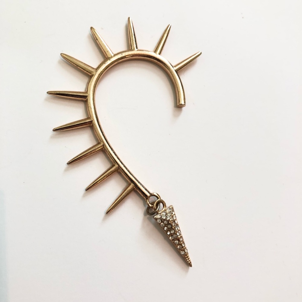 BOGO Gold Earcuff